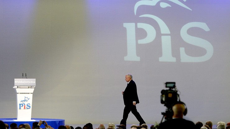 Firma nawiązała do hasła "słodki jeżu". PiS żąda usunięcia partii z listy klientów