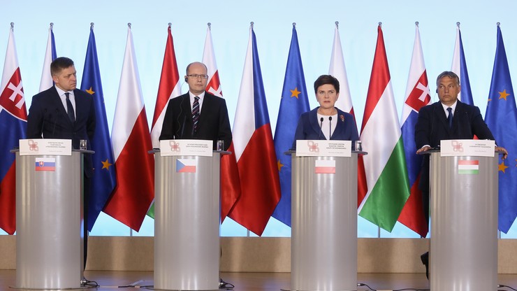 Premier Szydło po spotkaniu V4: UE wymaga reform