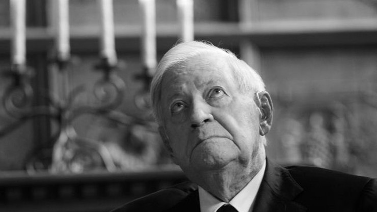 Były kanclerz Niemiec Helmut Schmidt nie żyje. Miał 96 lat