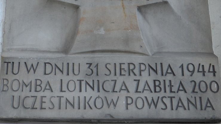 "Być może to nasza ostatnia walka o godność i szacunek". Powstańcy warszawscy apelują do Konserwatora Zabytków o przerwanie prac w Pasażu Simonsa