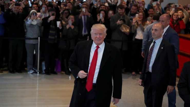 "Przywódca naszych czasów". Trump honorowym obywatelem albańskiego miasta