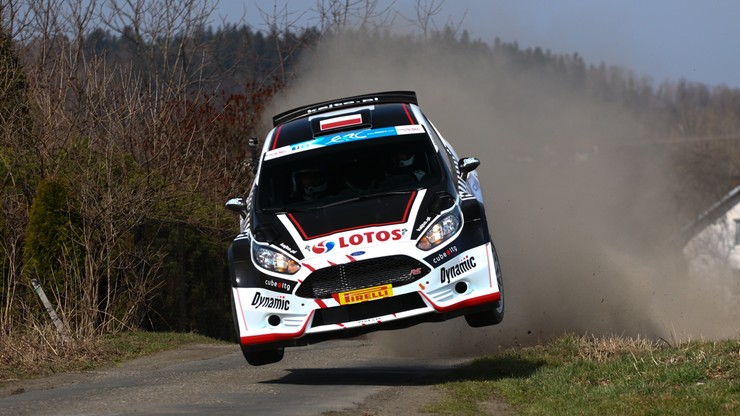 Debiut Kajetanowicza w Irlandii. Polak utrzyma pozycję  lidera?