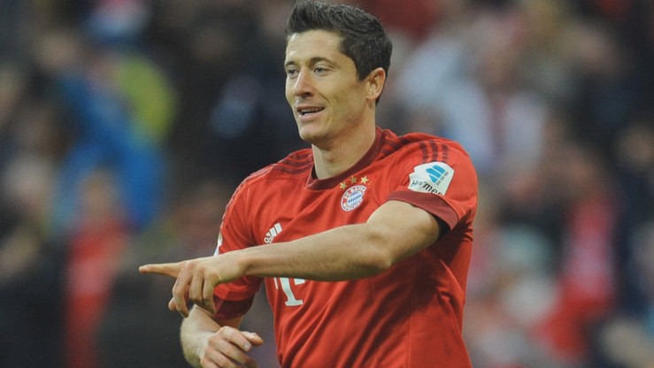 Media o Lewandowskim: Potwór, gigant pola karnego. Kosmiczny Lewy straszy Szkotów.