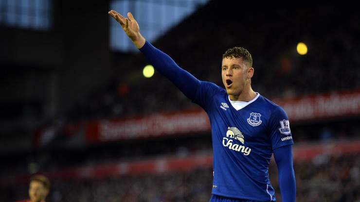 Piłkarz Evertonu pobity w barze (WIDEO)