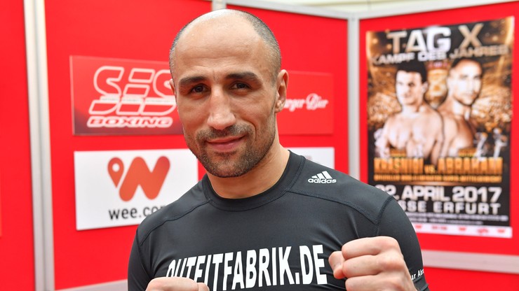 Abraham rozważa zakończenie kariery