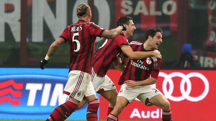 Dominacja Rossonerich. Bezbarwne Napoli na deskach