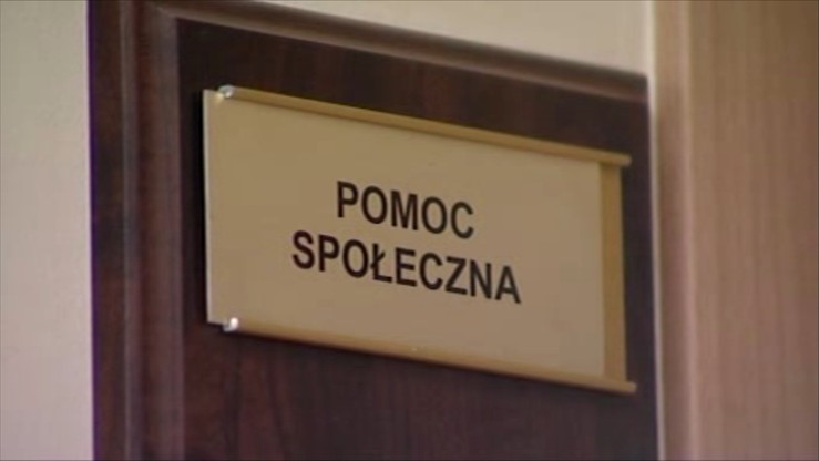 NIK: ośrodki pomocy społecznej słabo wspierają rodziny dysfunkcyjne, którym grozi odebranie dzieci