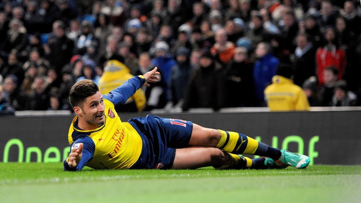 Schowani za gardą Kanonierzy celnie punktują mistrza Anglii!