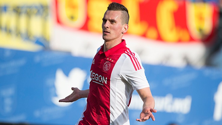 Dobra forma zauważona. Ajax wykupi Milika?