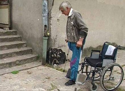 Obcięli zamiast leczyć?