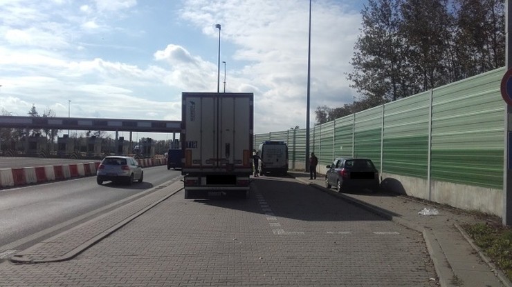 Wiózł mięso i wędliny, ale chłodni nie włączył. Tłumaczył, że i tak jest zimno