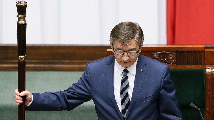 "Bezprawne" działania marszałka Sejmu. Watchdog Polska zawiadamia prokuraturę