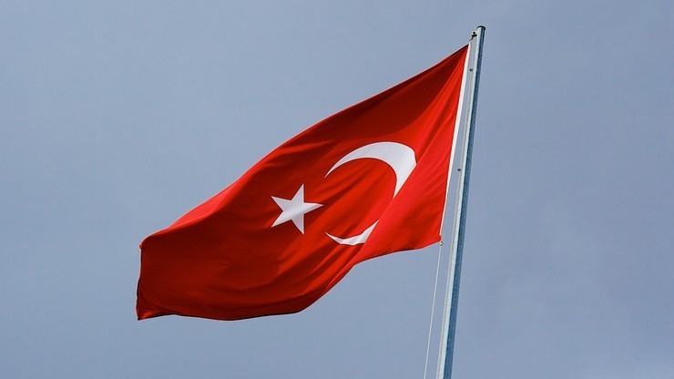 Turcja zezwala na więcej lotów NATO wzdłuż granicy z Syrią