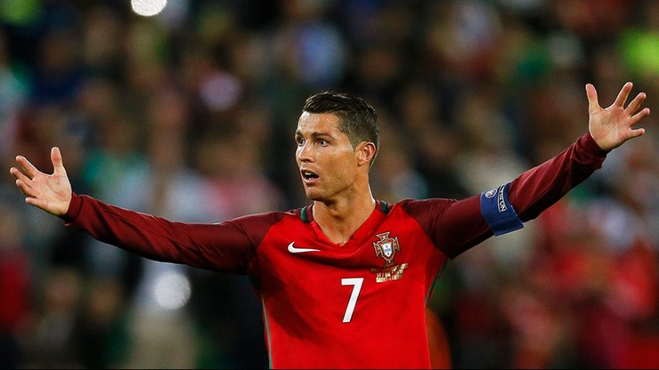 Listkiewicz ocenia 5. dzień Euro 2016: Dwóch antybohaterów i święto w Budapeszcie