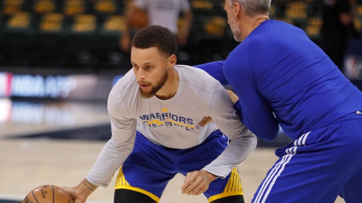 Trener Kerr pojawił się na treningu Warriors