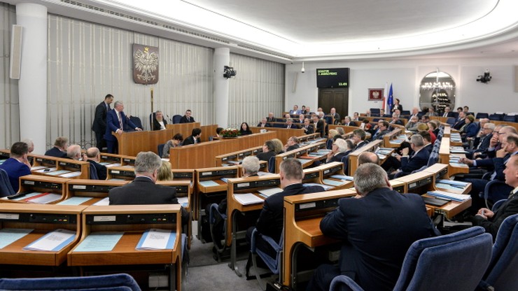 Senat zakończył debatę nad ustawą ws. powołania komisji weryfikacyjnej