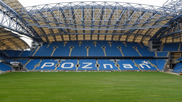 Ekstraklasa: Wymiana murawy w Poznaniu przed hitem Lech - Legia