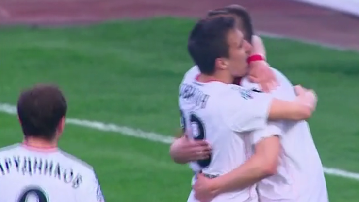 Janusz Gol strzela w Rosji!