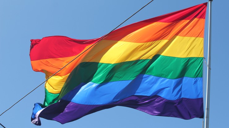 CBOS: ponad połowa Polaków uważa, że homoseksualizm to odstępstwo od normy