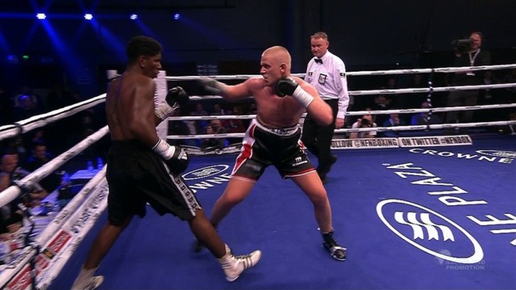 Pas WBC International w drodze na szczyt