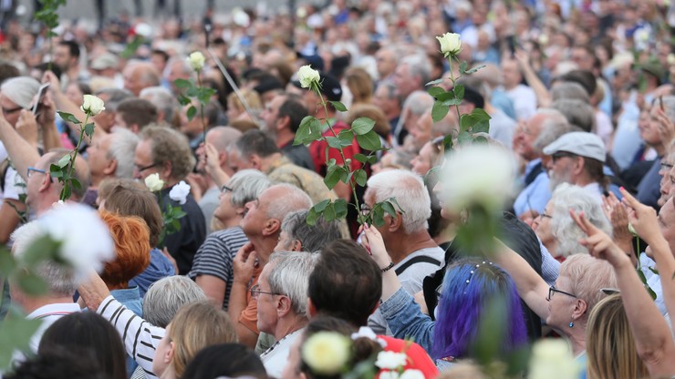 Policja skierowała 44 wnioski do sądu po poniedziałkowych manifestacjach