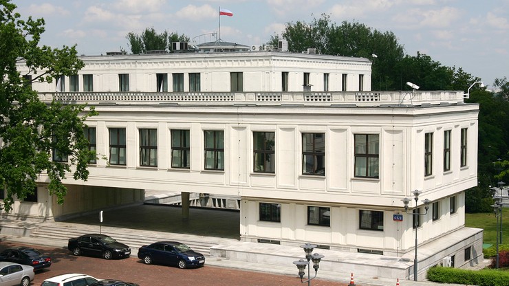 "Nie godzimy się z taką linią działania władz klubu". Dwaj senatorowie odchodzą z PO
