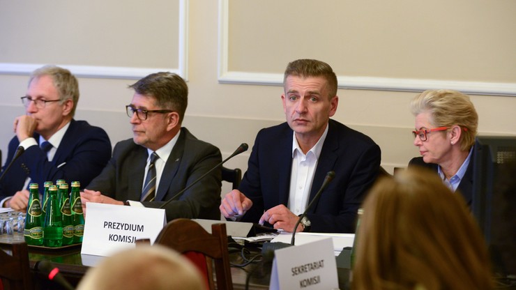 Sejmowa komisja zdrowia za projektem ws. stopniowego wzrostu nakładów na ochronę zdrowia