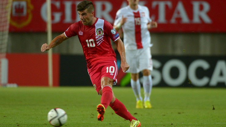 Przesyłka dostarczona! Reprezentant Gibraltaru dostał koszulkę od Milika