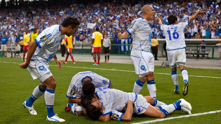 Były asystent Rijkaarda zrezygnował z pracy z reprezentacją Salwadoru