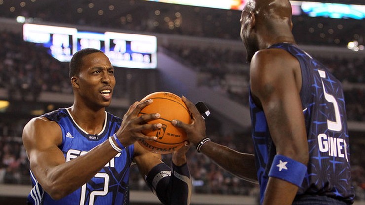 Ależ wojna! Starcie Garnetta z Howardem rozgrzało NBA