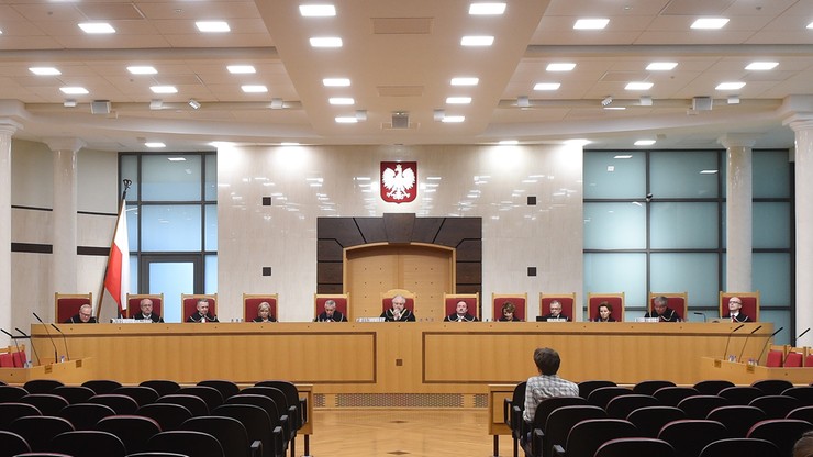 TK: skarga prezydenta Dudy zasadna. Przepisy żądania akt z sądów wojskowych niekonstytucyjne