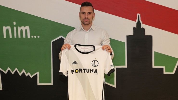 Legia Warszawa nie próżnuje! Trzeci transfer sfinalizowany