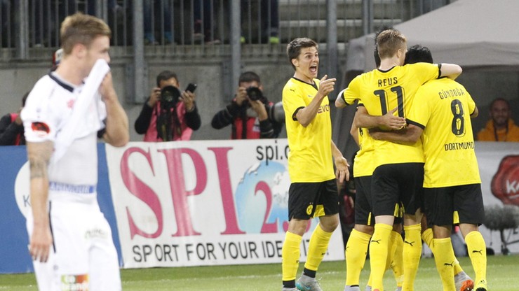 Serbowie zaszokowali Genuę, minimalne zwycięstwo Borussii