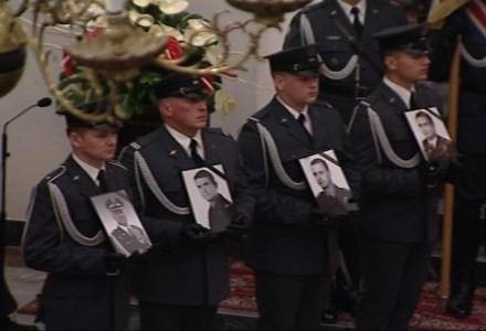 "Lotnik - władca świata bez granic"