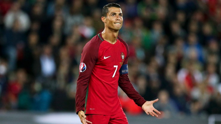 Ronaldo nie radzi sobie z presją. Zaatakował dziennikarza!
