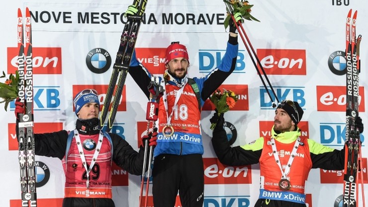 Fak najlepszy w Novym Mescie, Polacy daleko